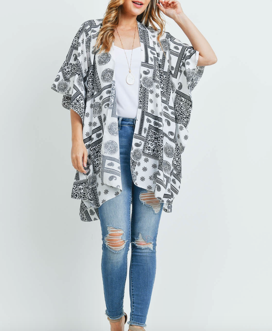 Sahara cover-up in white & black